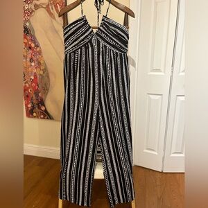 Cupshe Black and White Striped Jumpsuit with Wide-Leg Silhouette